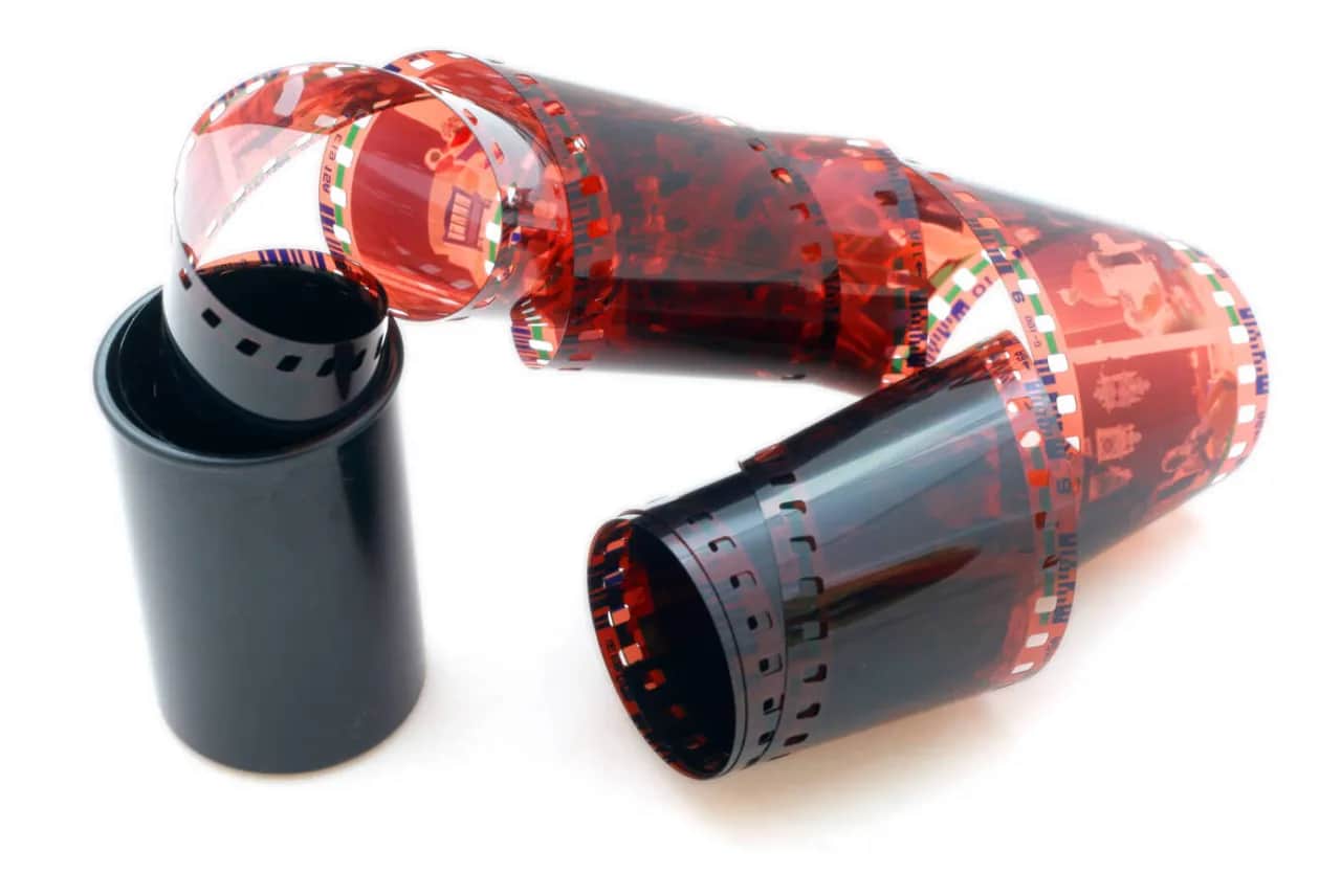 Wywoływanie zdjęć z jednorazówki: Gdzie, jak i ile kosztuje?